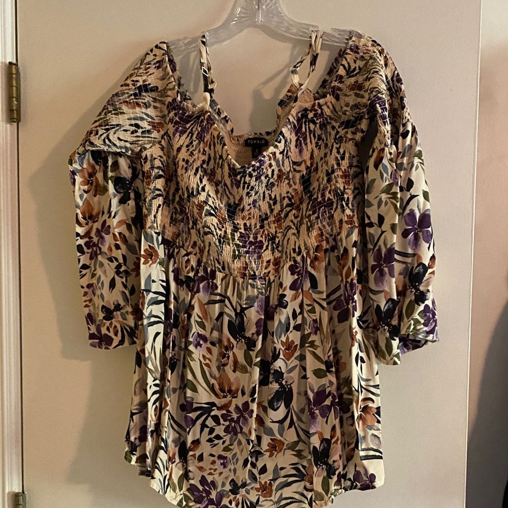 Torrid Purple and Cream Floral Blouse